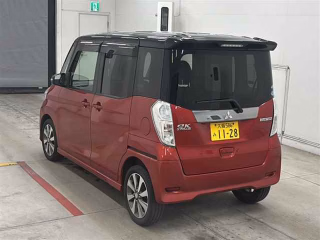 MITSUBISHI EK SPACE