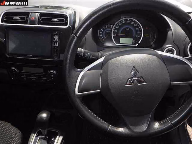 MITSUBISHI MIRAGE