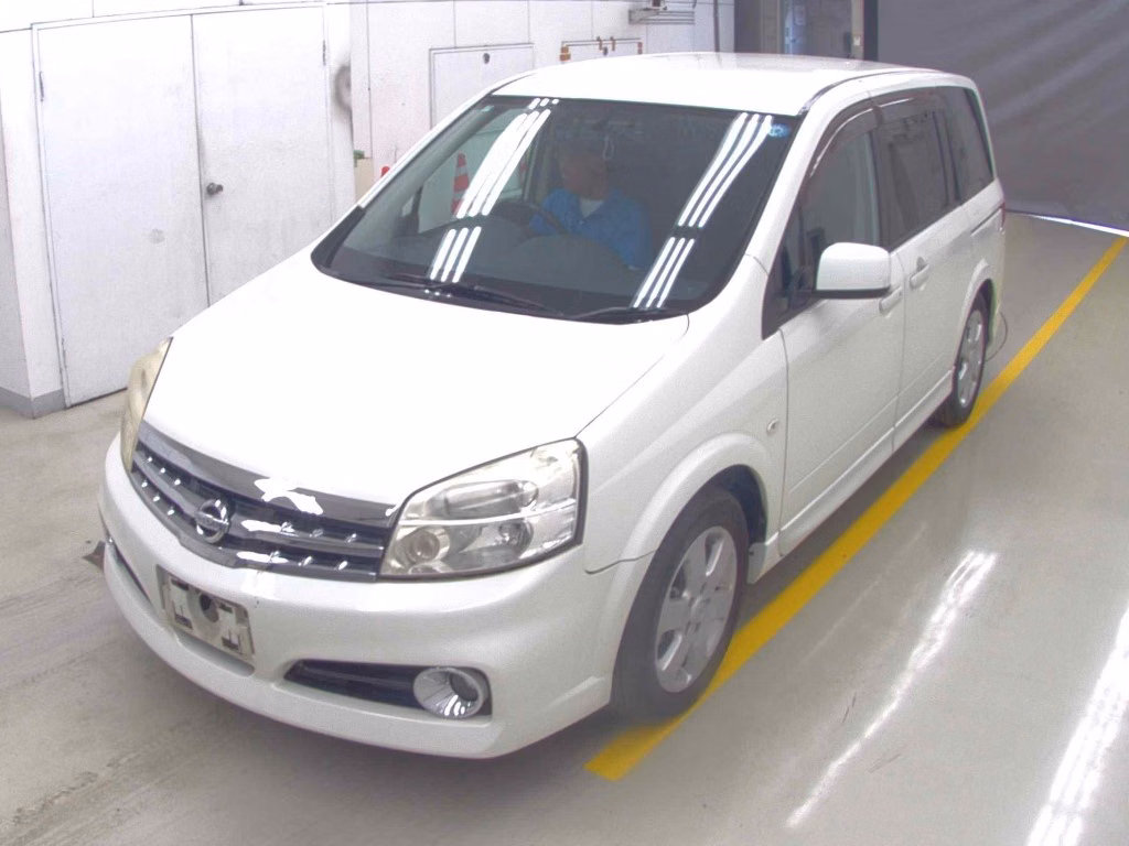 NISSAN LAFESTA