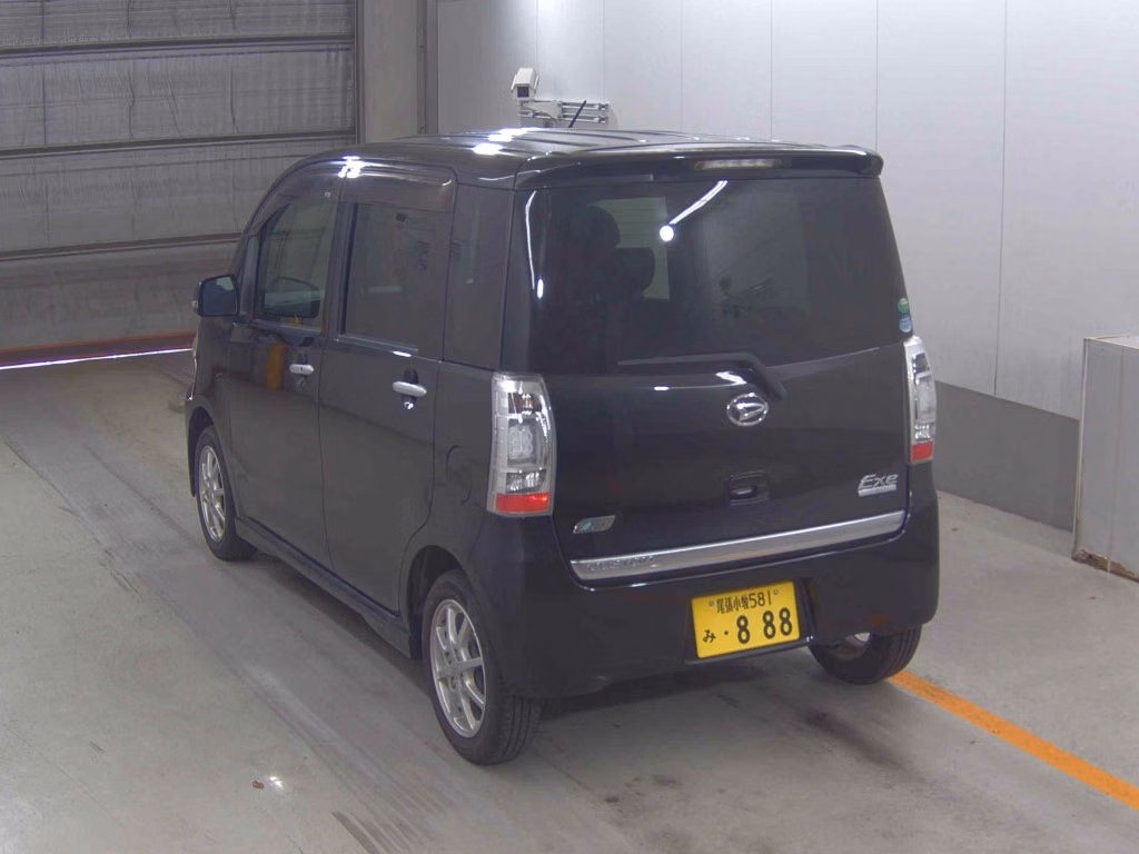 DAIHATSU TANTO EXE
