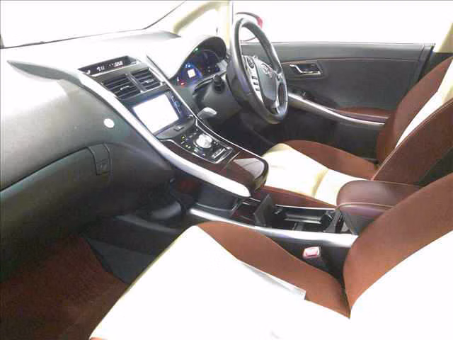 TOYOTA SAI