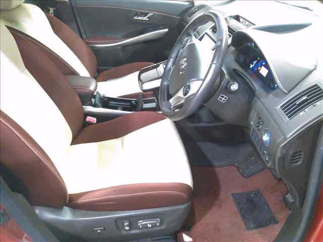 TOYOTA SAI