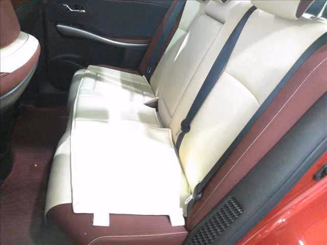 TOYOTA SAI