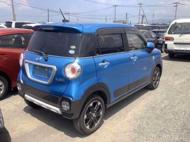DAIHATSU CAST