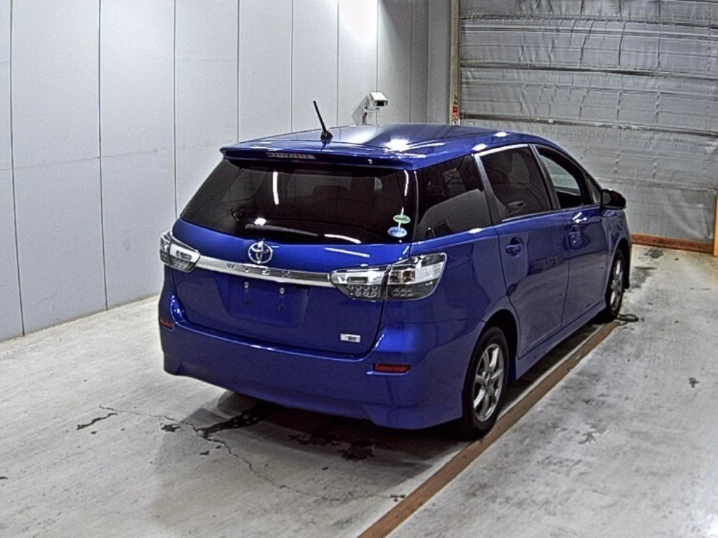 TOYOTA WISH