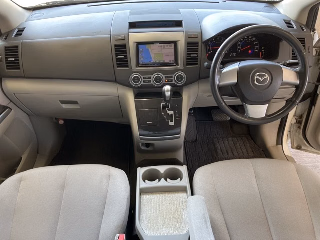 MAZDA MPV