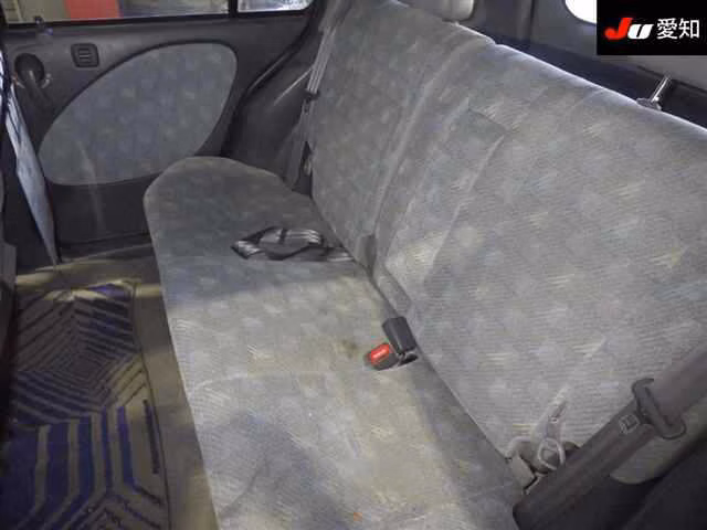 TOYOTA RAUM