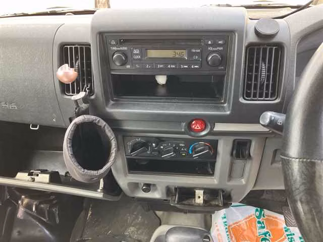 MITSUBISHI MINICAB