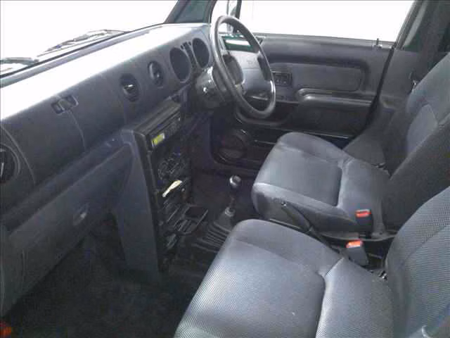 DAIHATSU NAKED