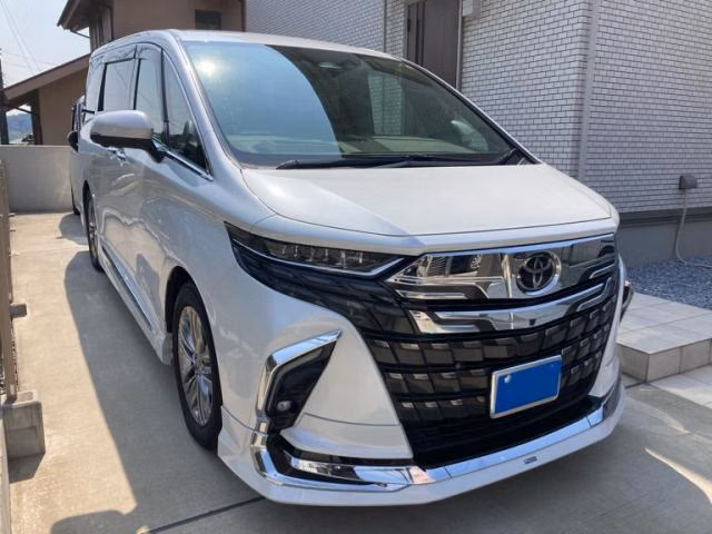 TOYOTA ALPHARD