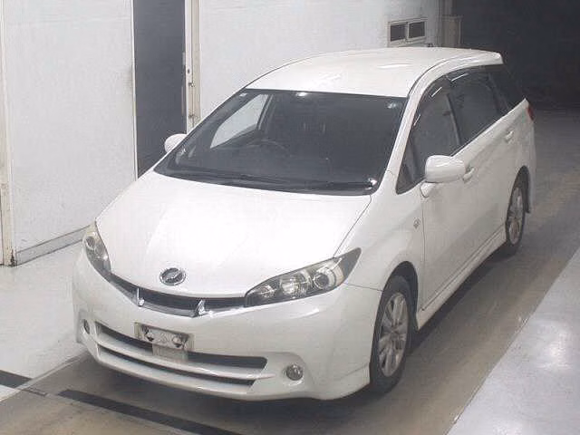 TOYOTA WISH
