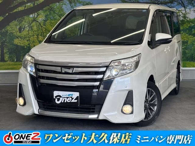 TOYOTA NOAH