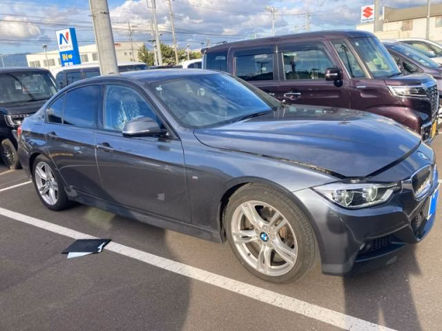 BMW 3-SERIES