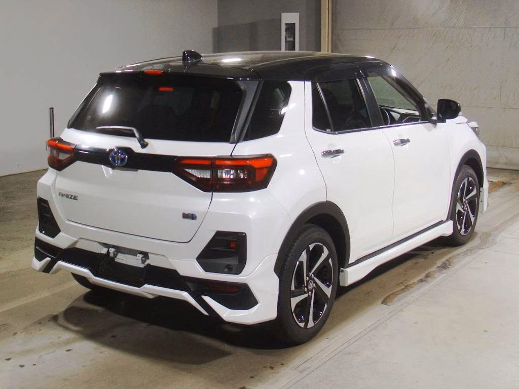TOYOTA RAIZE