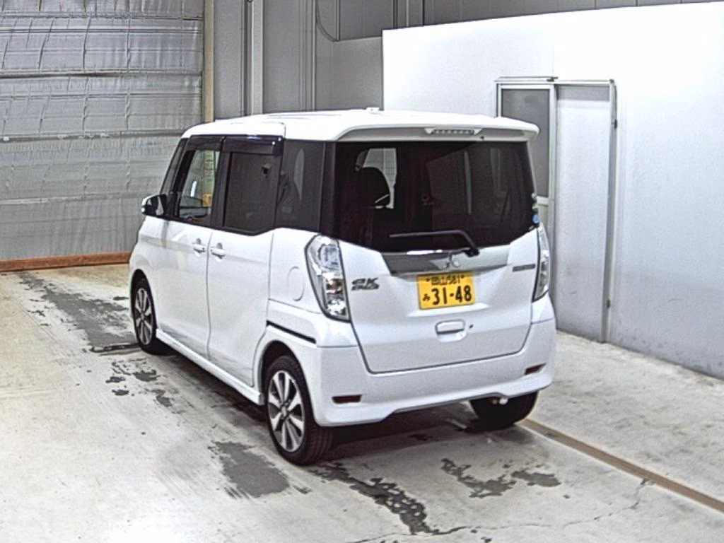 MITSUBISHI EK SPACE