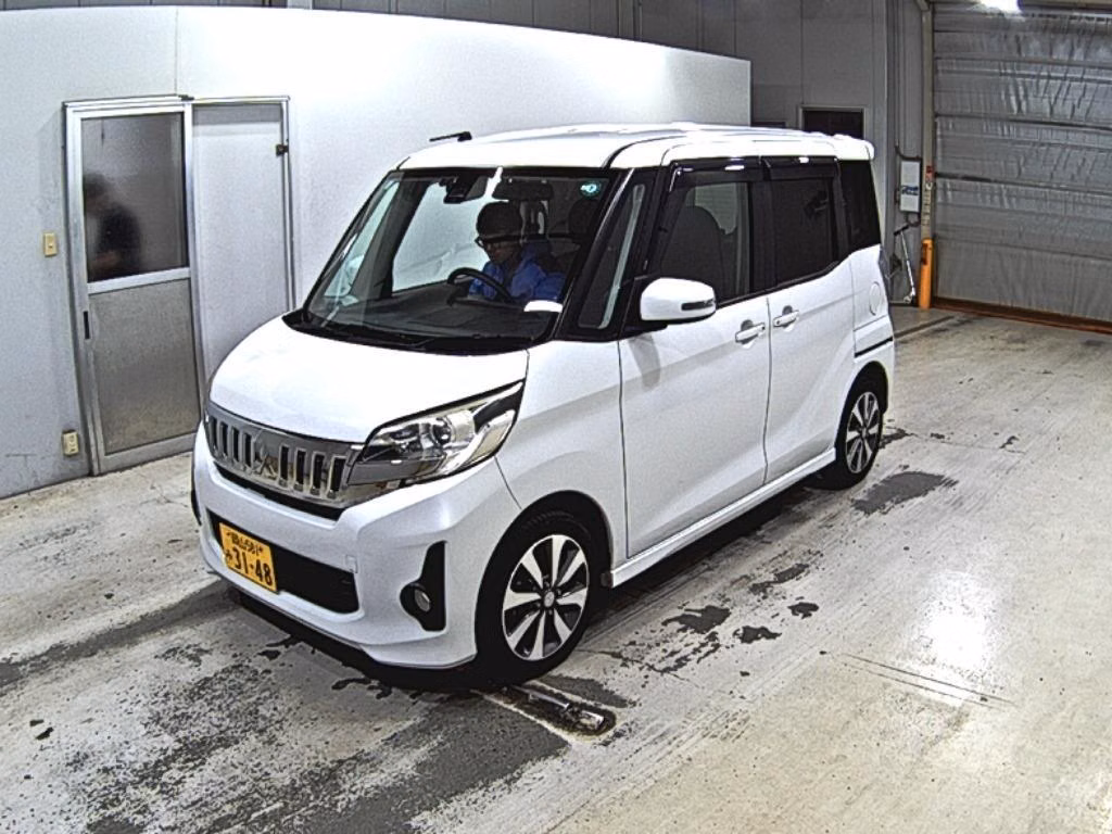 MITSUBISHI EK SPACE