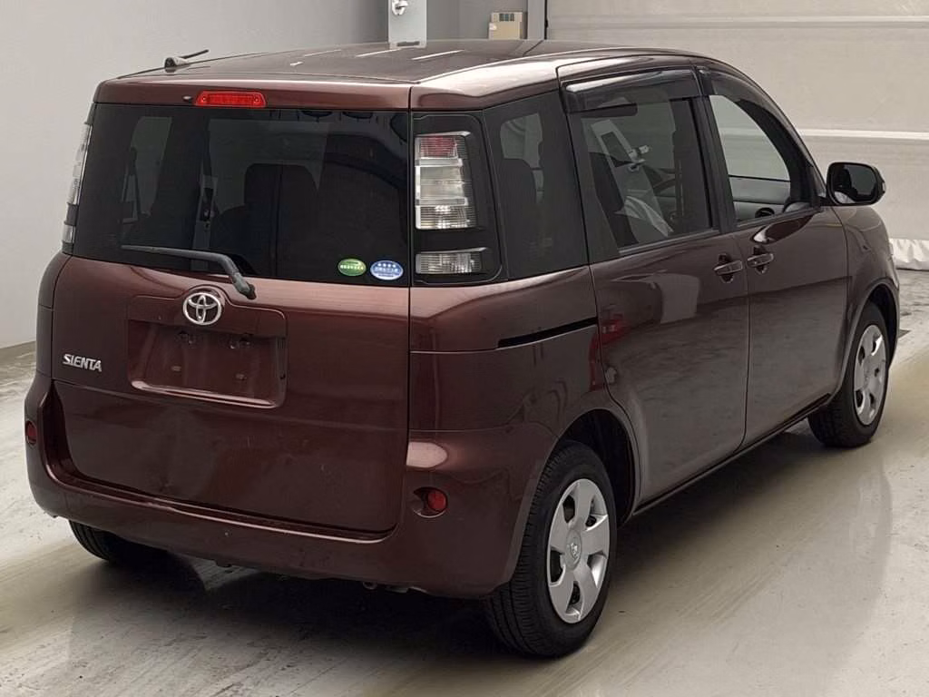 TOYOTA SIENTA
