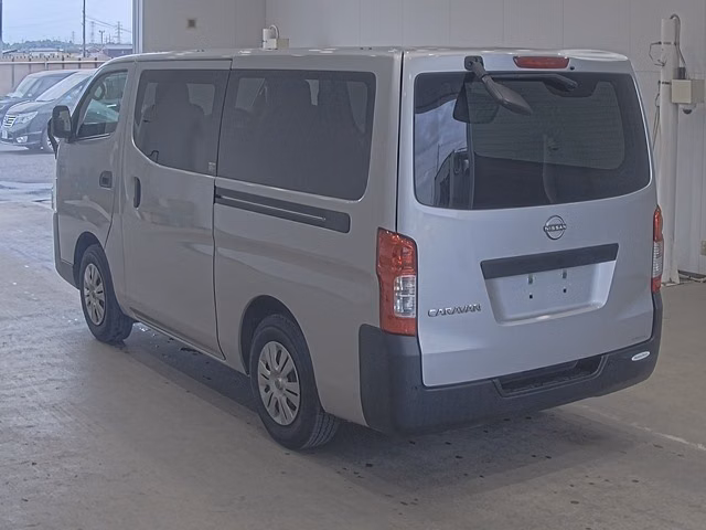 NISSAN CARAVAN