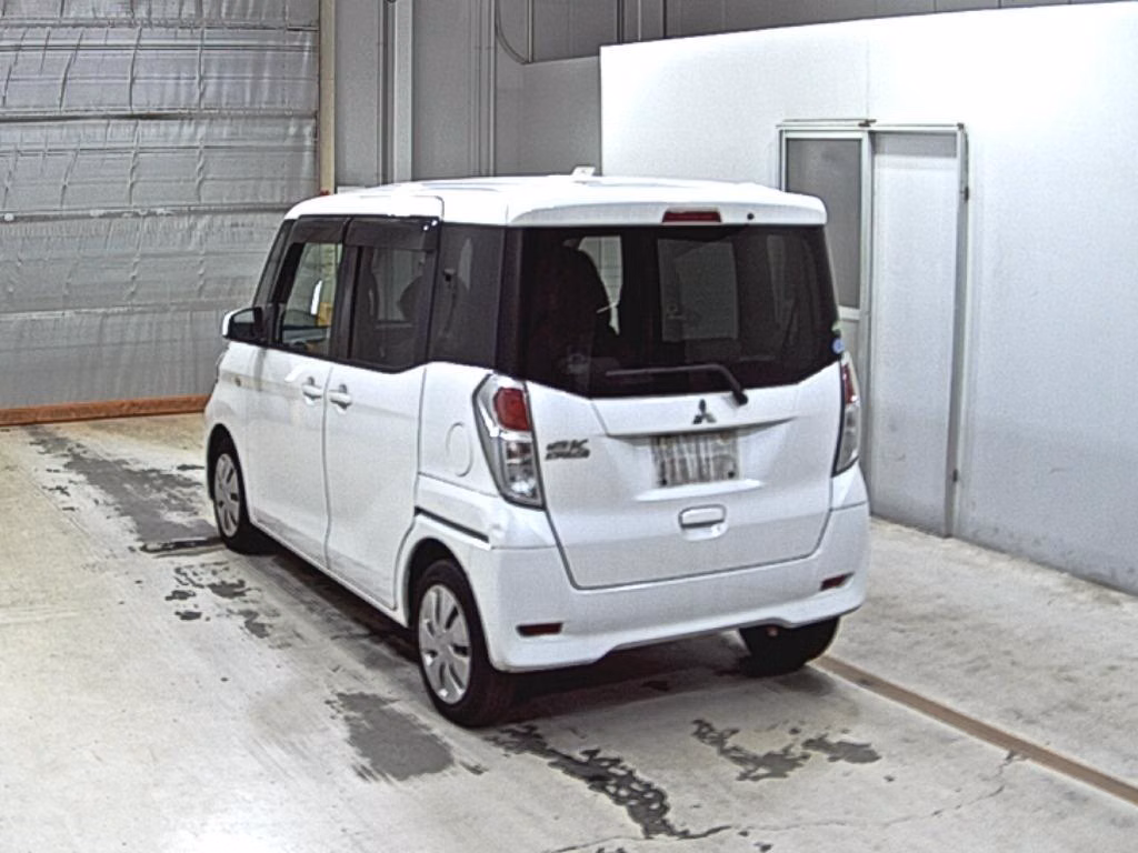 MITSUBISHI EK SPACE