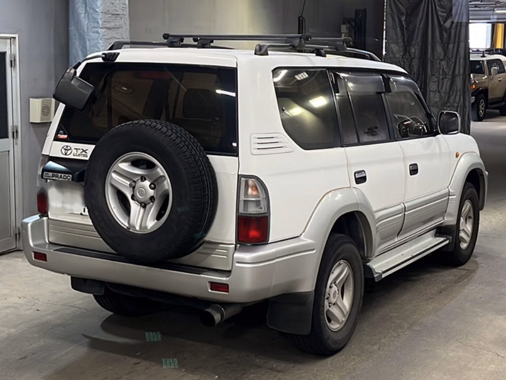TOYOTA LAND CRUISER PRADO