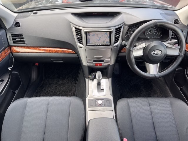 SUBARU LEGACY