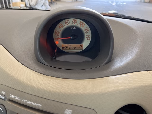 DAIHATSU ESSE
