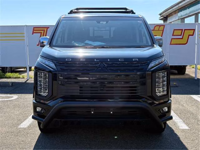 MITSUBISHI DELICA D:5