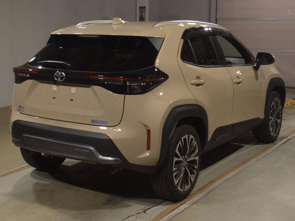 TOYOTA YARIS CROSS
