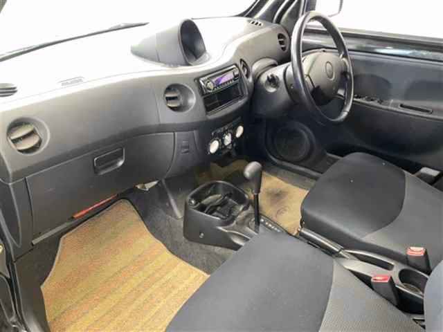DAIHATSU ESSE