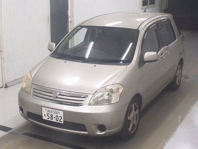 TOYOTA RAUM