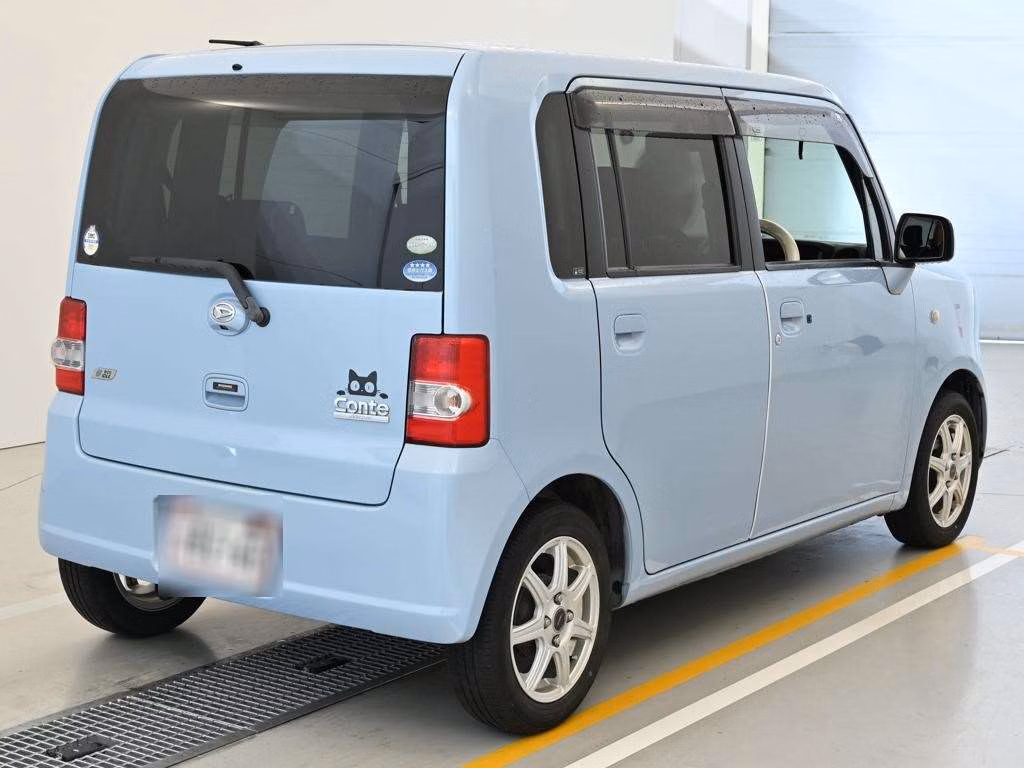 DAIHATSU MOVE CONTE