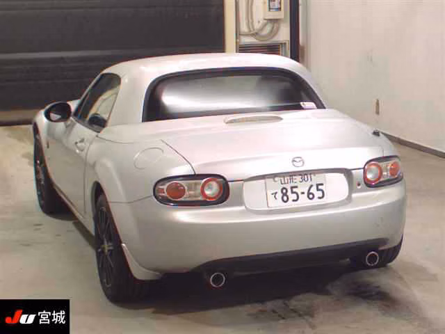 MAZDA ROADSTER