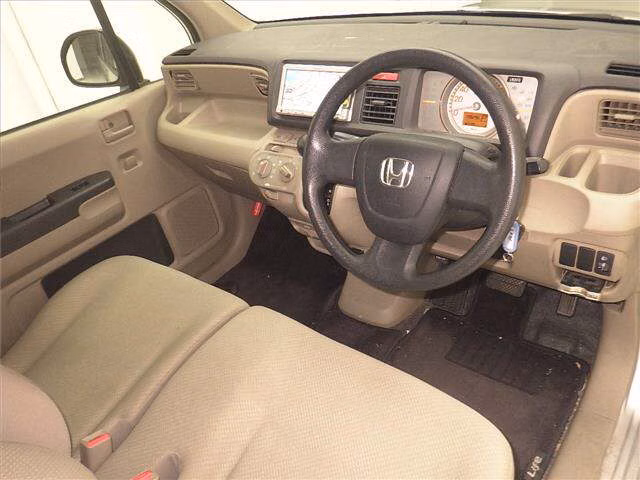HONDA LIFE
