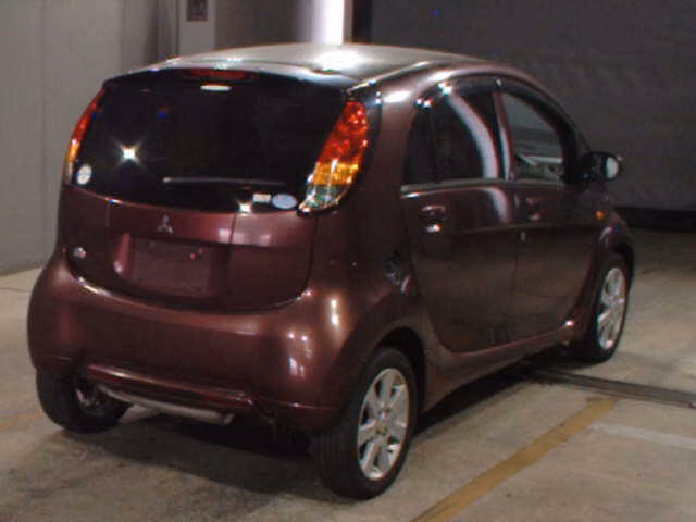 MITSUBISHI I