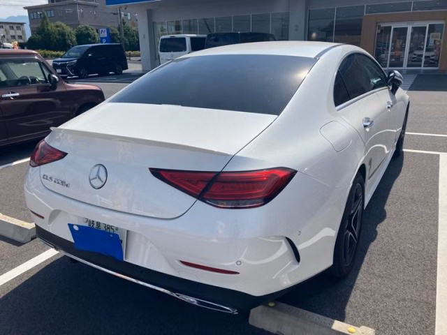 MERCEDES-BENZ CLS-CLASS