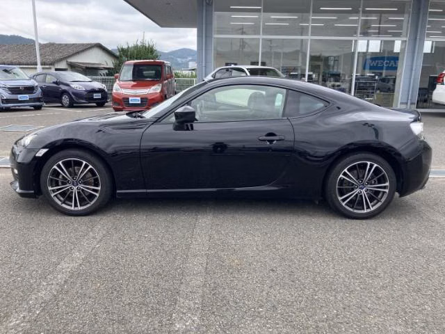 SUBARU BRZ