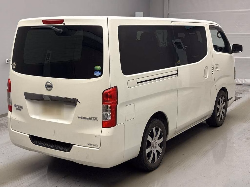 NISSAN NV350 CARAVAN