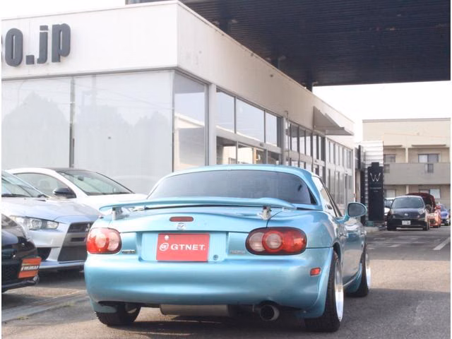 MAZDA ROADSTER