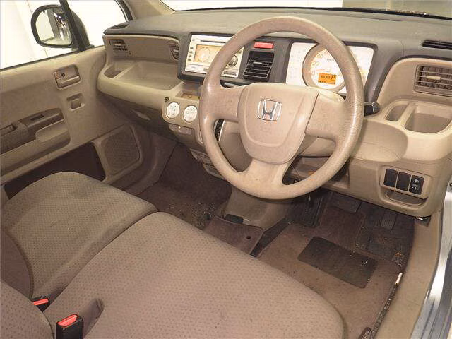 HONDA LIFE