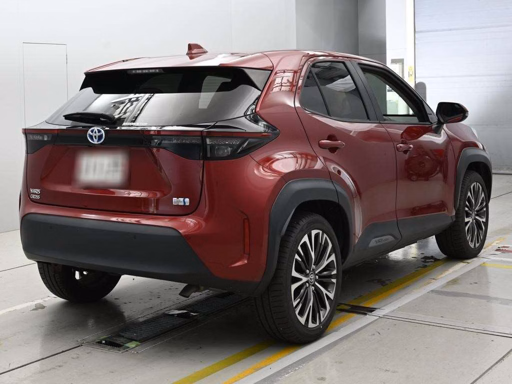 TOYOTA YARIS CROSS