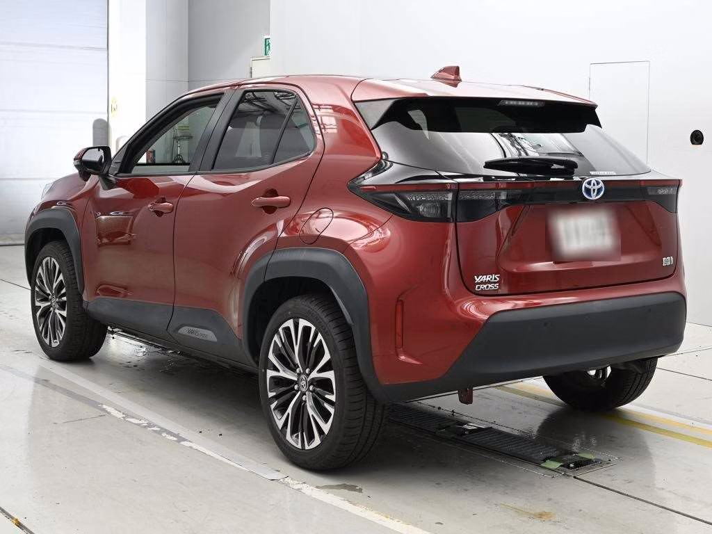 TOYOTA YARIS CROSS