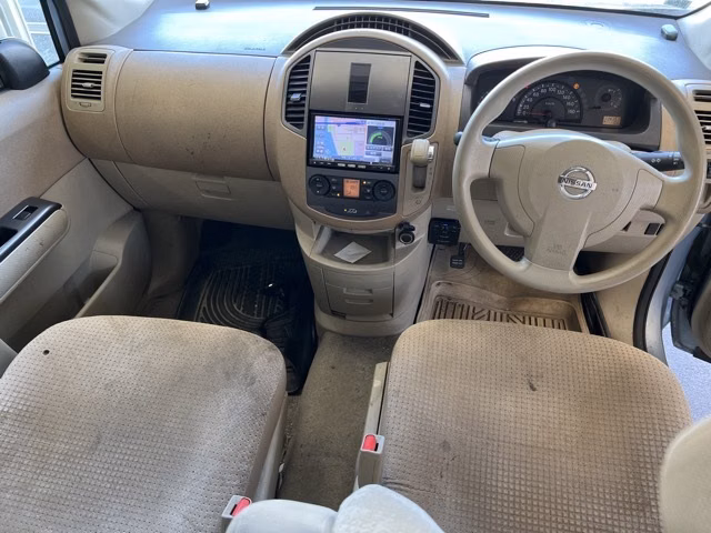 NISSAN LAFESTA