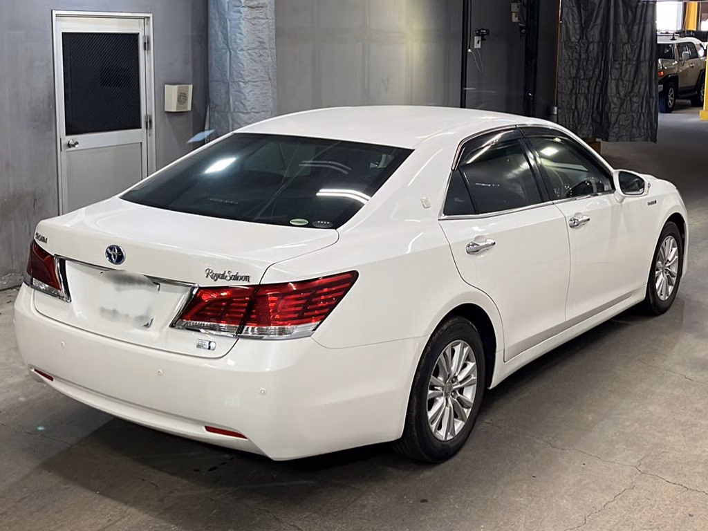 TOYOTA CROWN