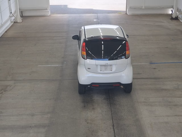 MITSUBISHI I