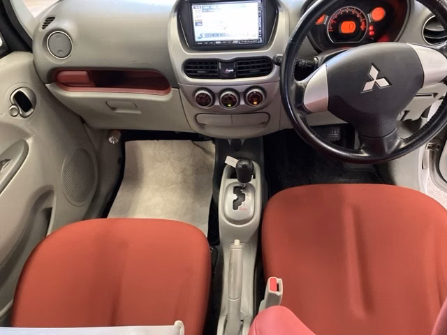 MITSUBISHI I