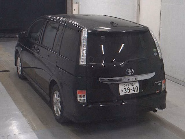 TOYOTA ISIS
