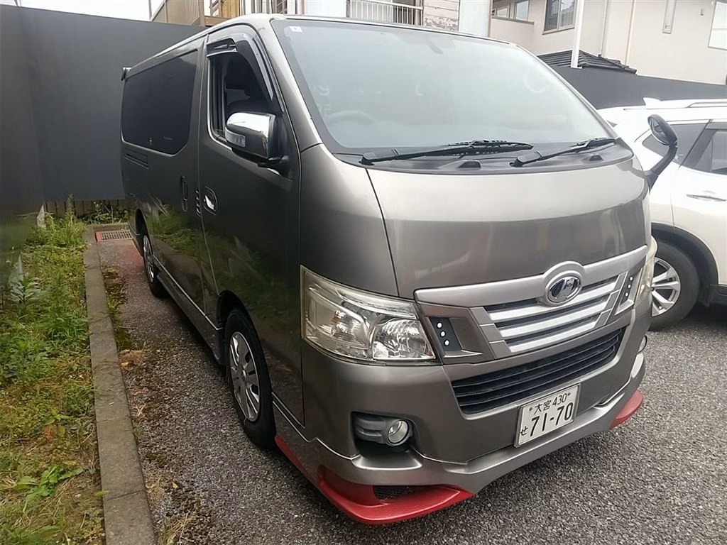 NISSAN NV350 CARAVAN