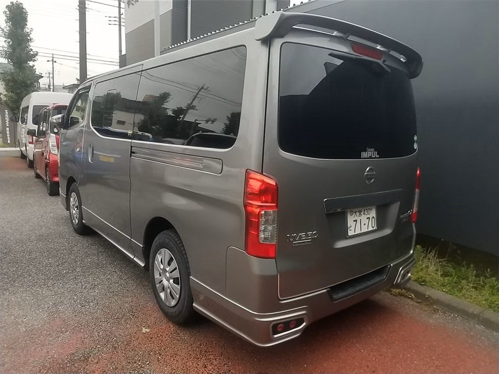 NISSAN NV350 CARAVAN