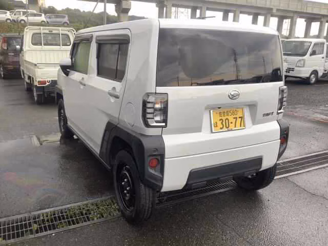 DAIHATSU TAFT
