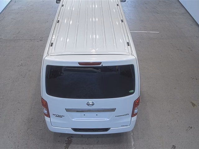 NISSAN NV350 CARAVAN